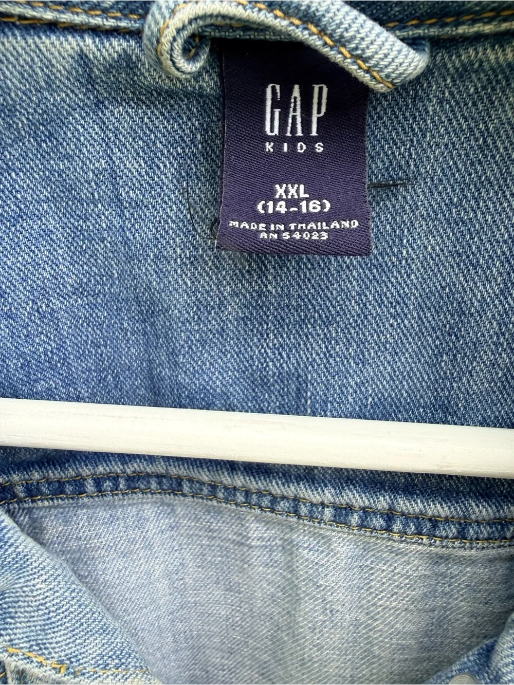 GAP Kids Light Blue Denim Jacket - Classic Button-Up Vintage Size 14-16  XXL